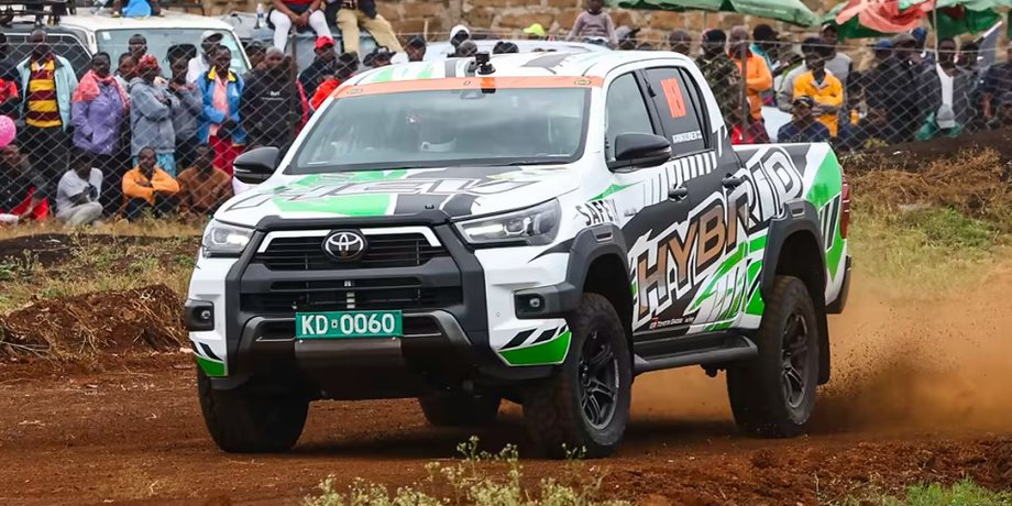 Toyota Hilux, новий Toyota Hilux, гібрид Toyota