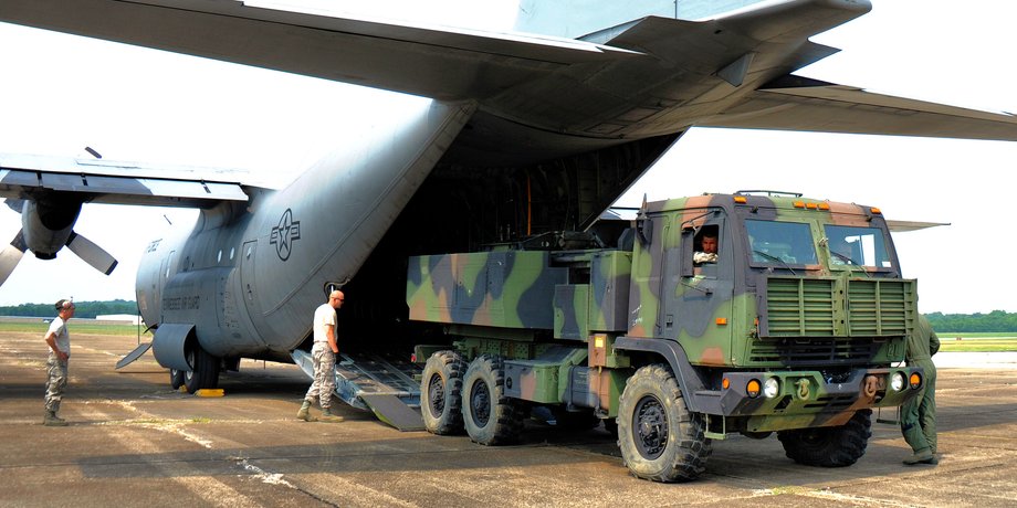 HIMARS, транспортный самолет
