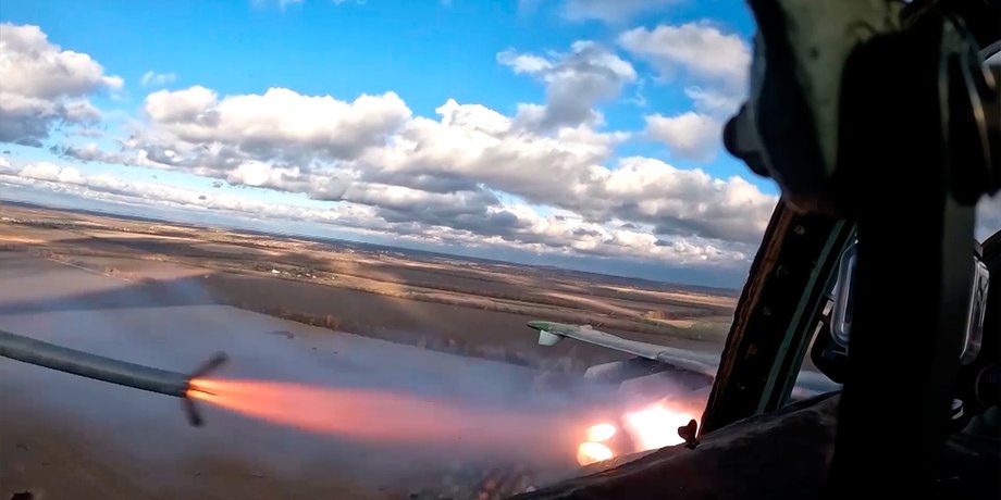 штурмовик су-25