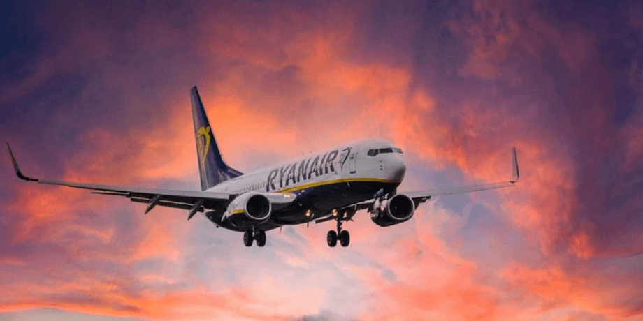 Ryanair самолет