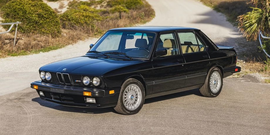 BMW M5 1988 ГОДА