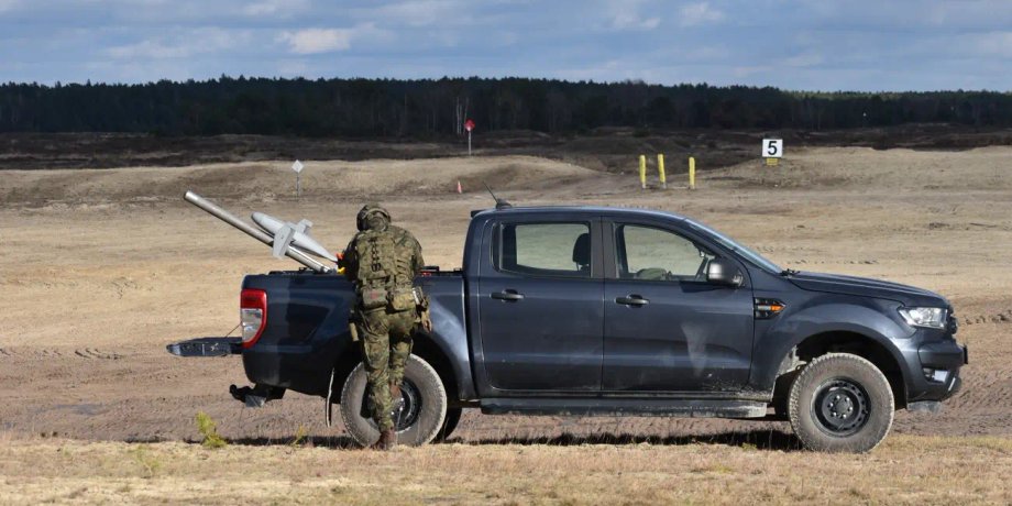 Военные запускают дроны Surveyor в Польше