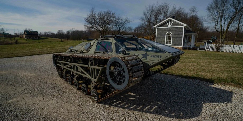Howe & Howe, Howe & Howe Ripsaw, Вездеход, Авто, Автомобили, Фото, Аукцион, Фильмы, Форсаж, Продажа