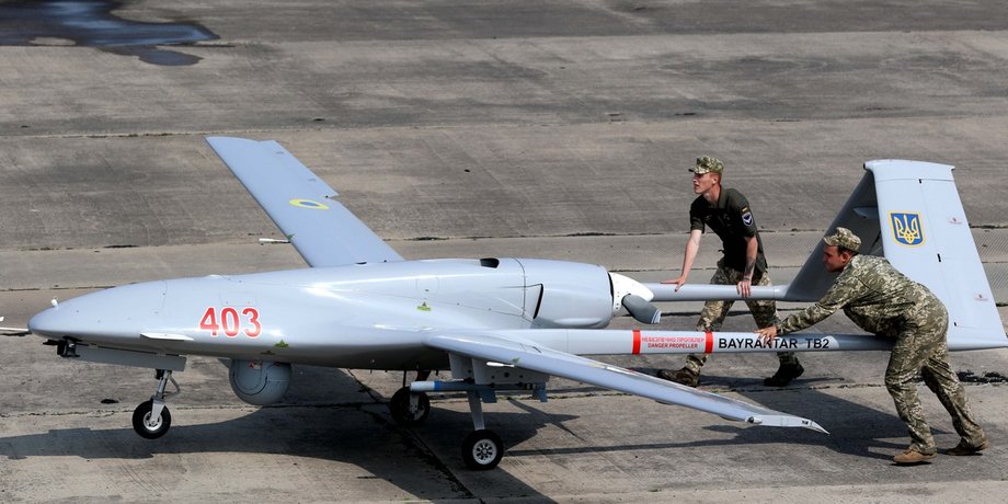 Bayraktar TB2 готові вдень та вночі знищувати ворожі позиції на Донбасі