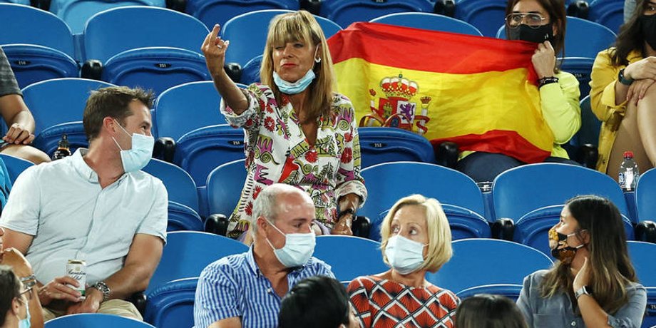 Australian Open, Теннис, Рафаэль Надаль, Средний палец, Зрительница