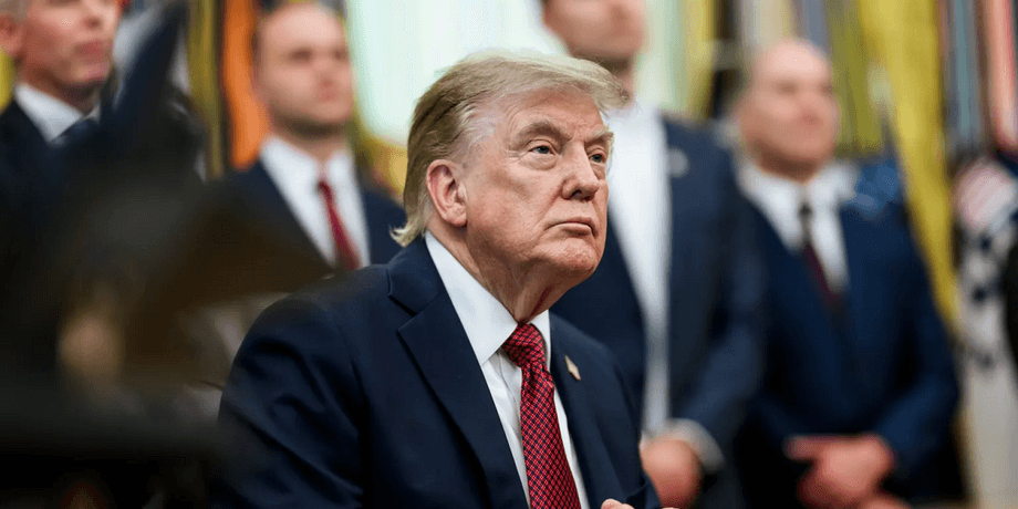 президент США Дональд Трамп у Білому домі
