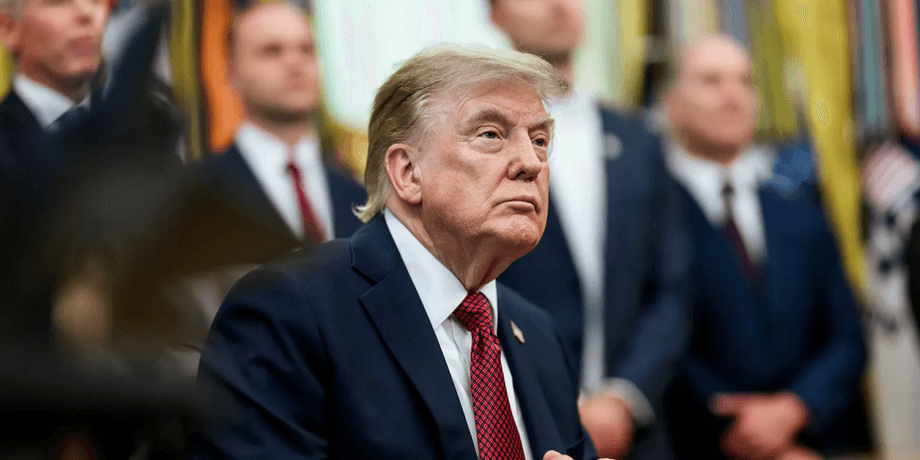 Дональд Трамп Дональд Трамп вимагає компенсації від Ірану