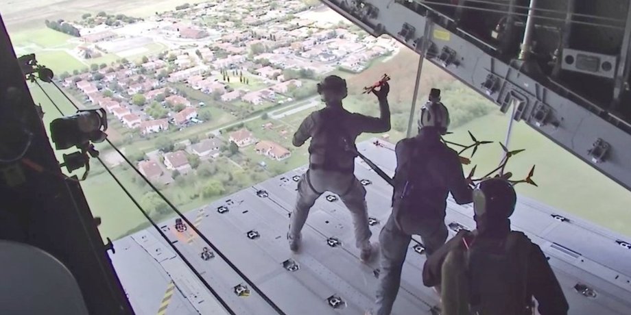 запуск FPV-дронів у Франції