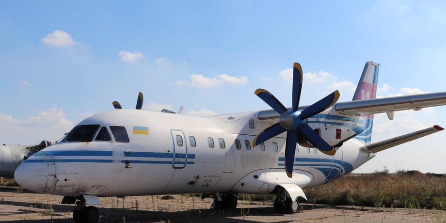 АН-140-100, самолет, арест, АРМА