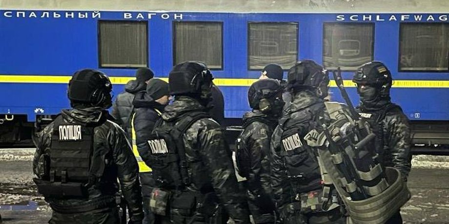 Нациполиция, Укрзалізниця, обыски, следственные действия, уголовное производство, требовали взятки, международные перевозки