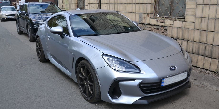 новый Subaru BRZ