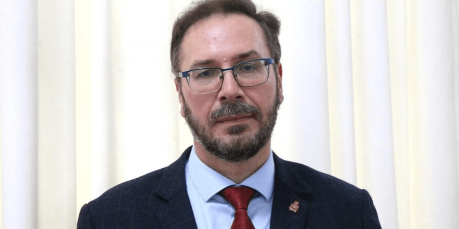директор Национального музея истории Украины, Федор Андрощук сбежал, Федор Андрощук сбежал из Украины,