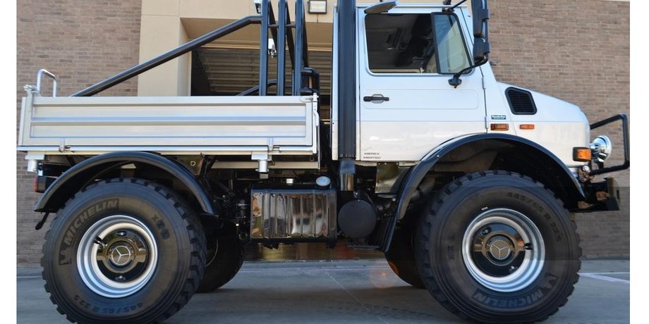 авто Шварценеггера, Арнольд Шварценеггер, Mercedes Unimog