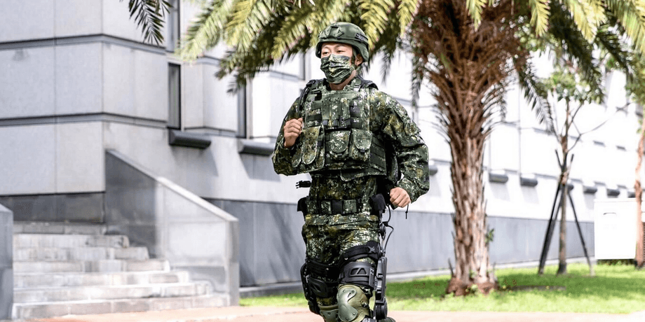 военный экзоскелет
