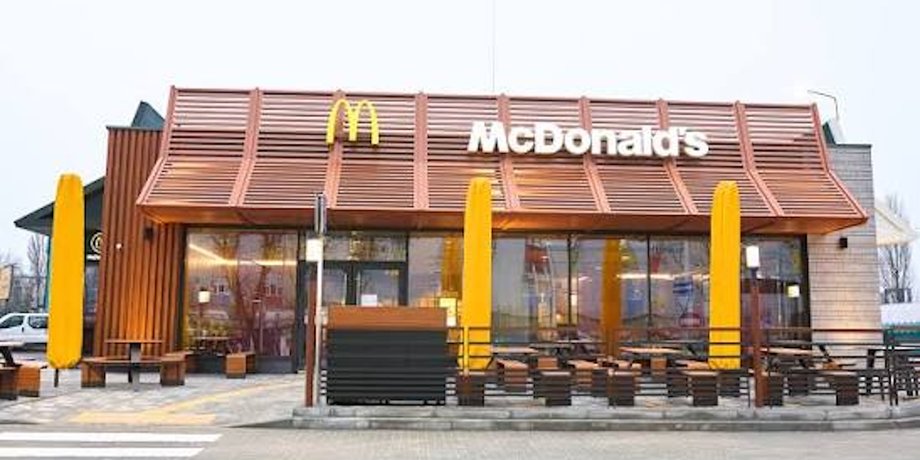 McDonald's переходит на сокращенное меню в Украине из-за проблем со снабжением