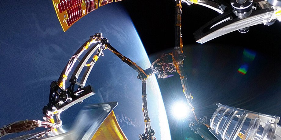 На Землю рухнул космический аппарат: должен был спасти обсерваторию NASA от падения на планету