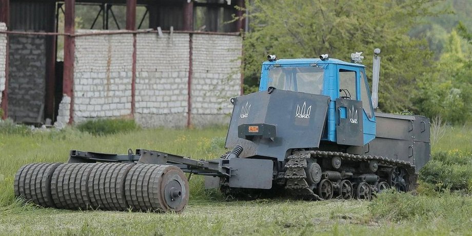 робот, сапер, міни