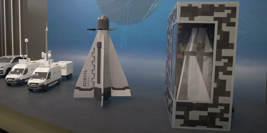 Ракета СICADA от Diehl Defense на Enforce Tac