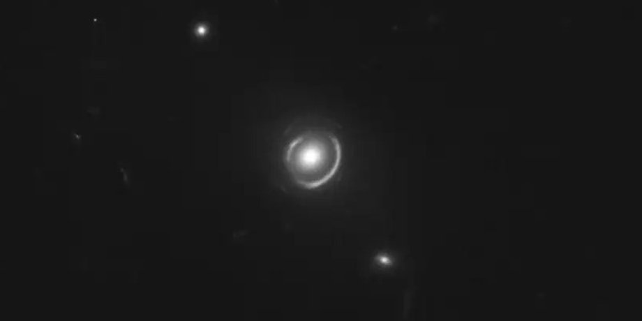 галактика SDSS J0946+1006