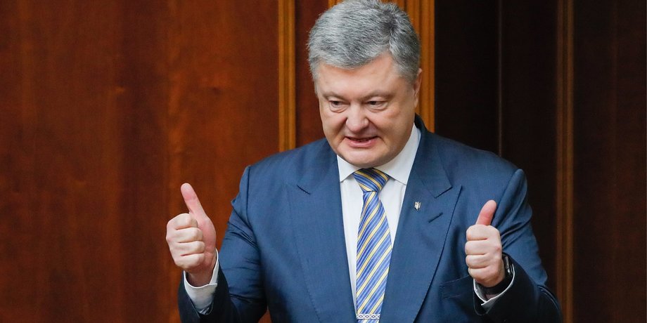Порошенко підозра в держзраді, Порошенко пообіцяв повернутися, запобіжний захід для Порошенка, в чому звинувачують Порошенка, коли повернеться порошенко