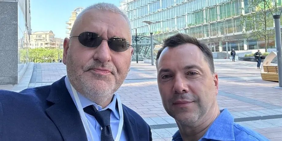 Марк Фейгин и Алексей Арестович, санкции против Арестовича, санкции против блогеров, анна максимчук