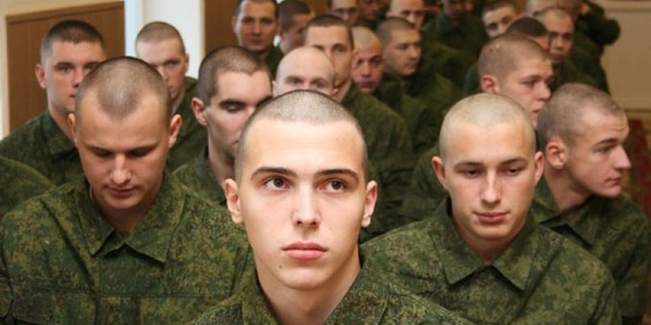Мобилизация в Донецке, в ДНР мобилизовали школьника, школьника забрали в армию, Денис Пушилин, принудительная мобилизация