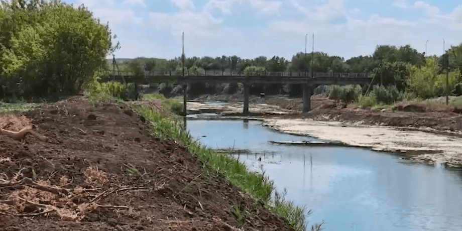 Росіяни подають свої дії як розчищення річок і боротьбу за воду