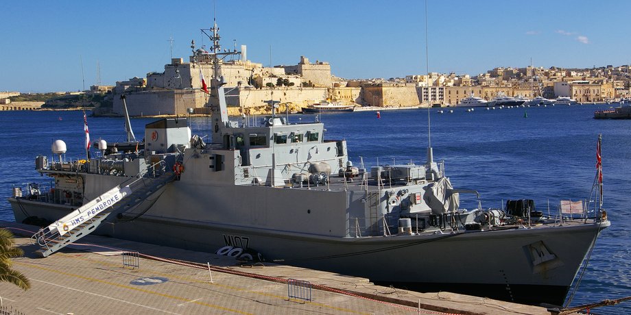 покупка вооружениея для вмс украины, корабль вмс британии