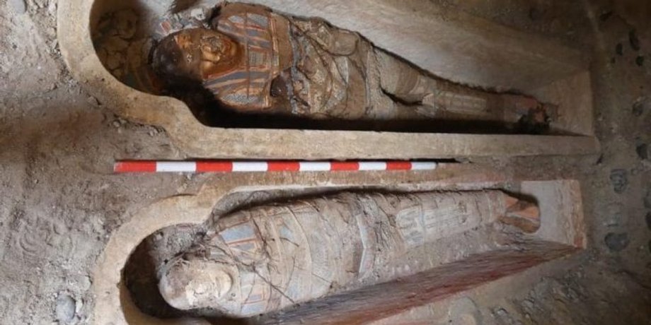гробница, птолемеи, захоронение, история, скала, мумия, римский период, археология, археологи, исследования, находка, артефакты, ученые, Древний Египет, золото, погребальные маски