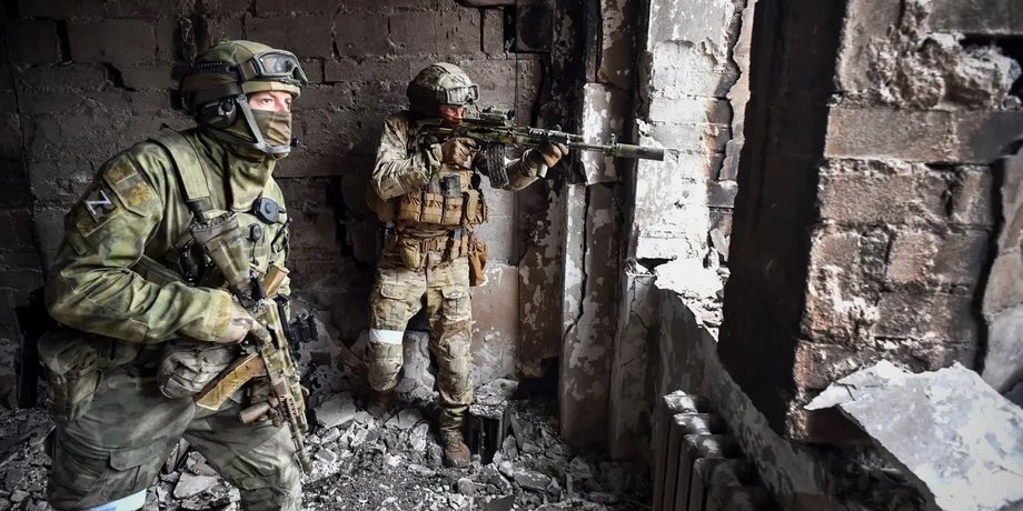 солдати ЗС РФ під час вуличних боїв