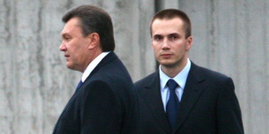 виктор янукович, александр янукович