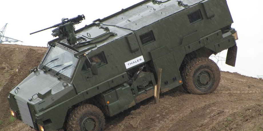 бронеавтомобиль Bushmaster