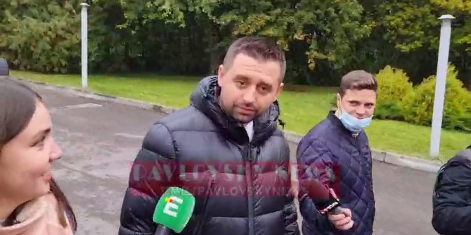 Арахамия заявил, что отставку Разумкова не будут обсуждать в Трускавце