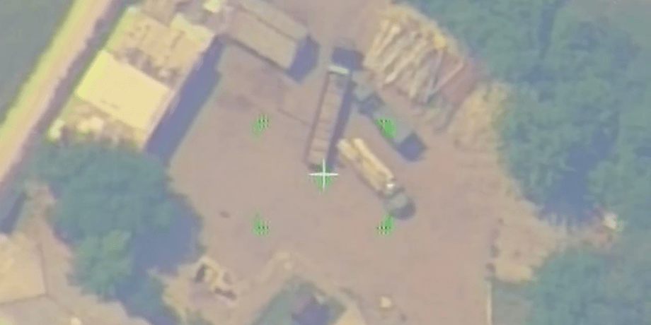 HIMARS, HIMARS зарядка, заряжающая машина HIMARS, HIMARS уничтожили, хаймарс, химарс