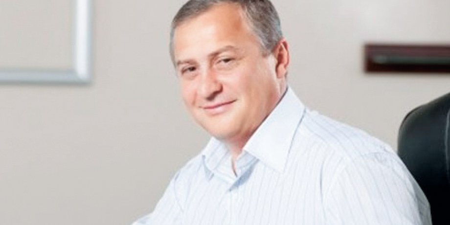 Геннадий Бобов