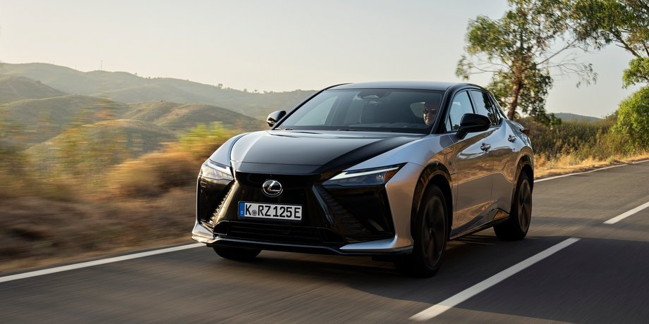 lexus rz