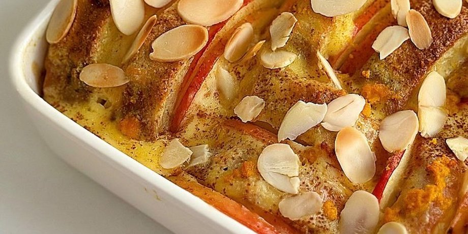 кулич, яблоки, выпечка, запеченный кулич, еда