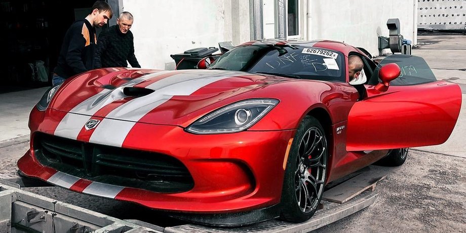 суперкар феррарі, суперкар Aston Martin, суперкар Ferrari, Dodge Viper