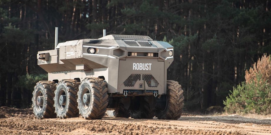 ROBUST, беспилотник, робот