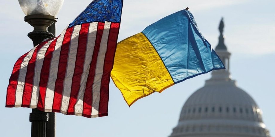 Прапор США та прапор України