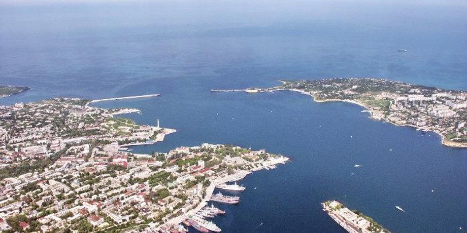 Севастопольская бухта, Крым Севастополь, РФ оккупация Севастополь, РФ оборонительные сооружения Крым, Крым взрывы, Севастополь взрывы, Крым атака дронов, Крым атака БПЛА