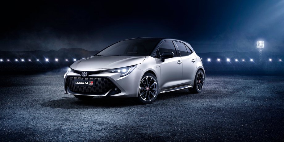 Хэтчбек Toyota Corolla