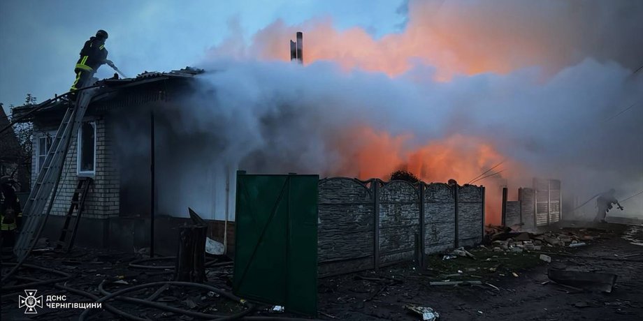 Наслідки влучання ЗС РФ у будинок у Чернігівській області у ніч на 24 листопада