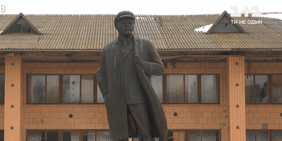 декомунізація на ніколевщіне