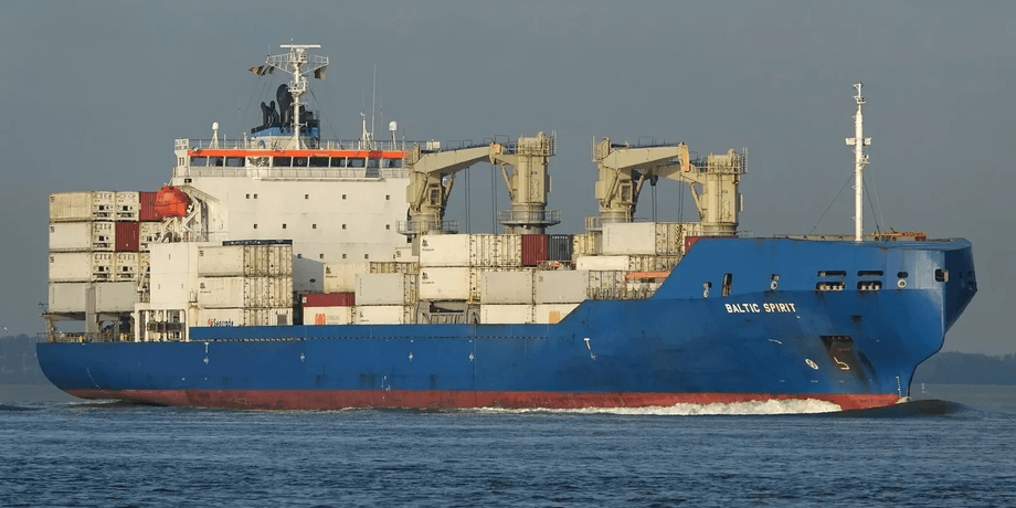 Корабль Baltic Spirit в море