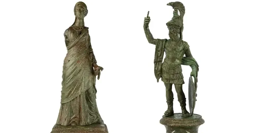 розкопки, Франція, археологи, археологія, Реймс, римляни, Галлія, античність, міфологія, статуетка, місто, будинок, відкриття, культура