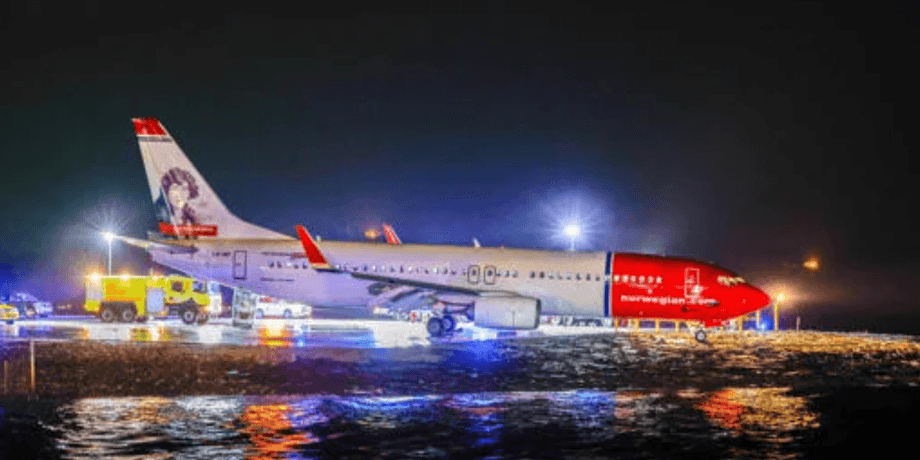 Самолет Boeing 737