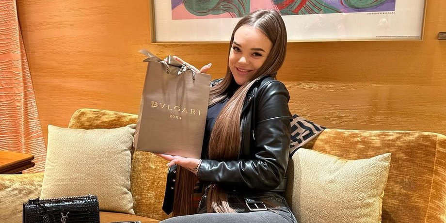 Блогер Юля Верба з кольцом Bulgari за 25 000 євро