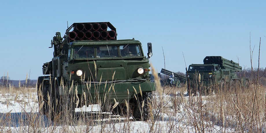 стягивание техники к границам украины