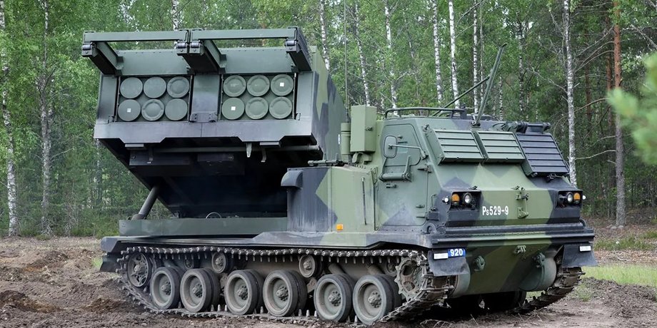 РСЗО М270D1